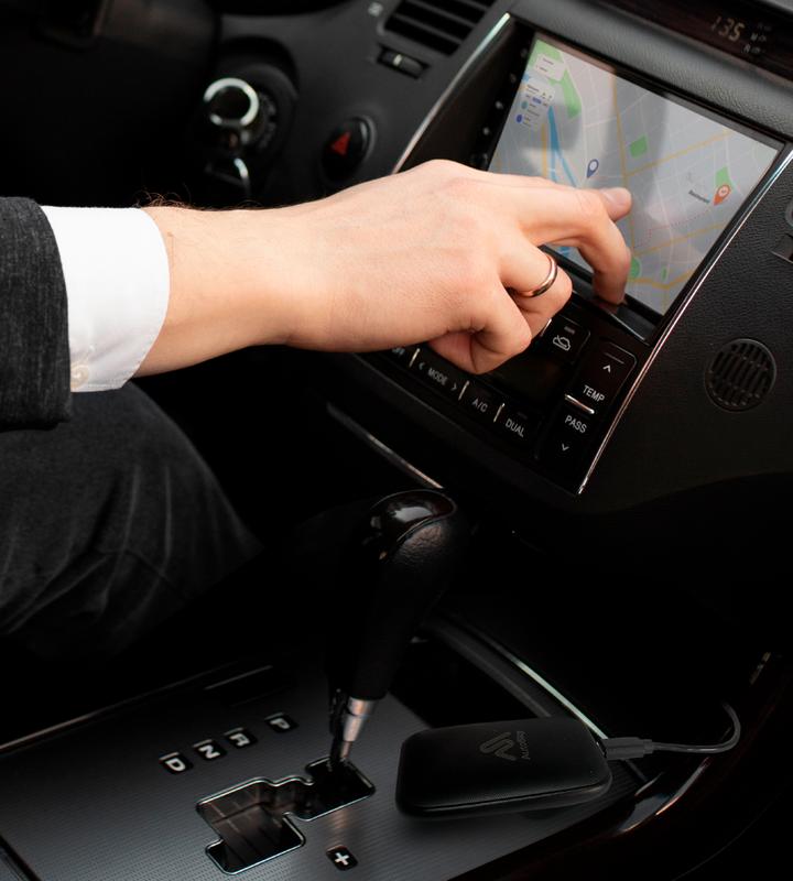 Wireless CarPlay AI Box Stream YouTube & Netflix